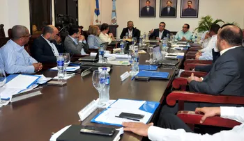 Ministro de educación realiza reunión para tener diagnóstico de proyectos del MINERD