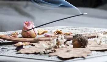 El humo del incienso es más tóxico que el de los cigarrillos