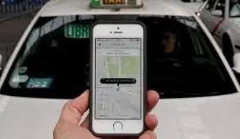 En Uruguay taxistas impiden curso de choferes de Uber