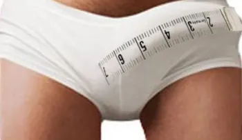 ¿Por qué los hombres marcan paquete? ¡Descúbrelo!