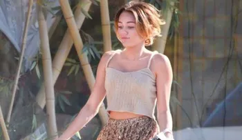 Miley Cyrus "compro marihuana para fines medicos"
