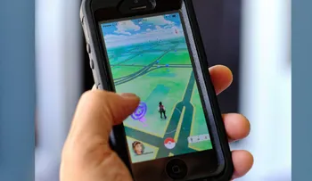 Mata a una mujer mientras conducía un camión jugando Pokémon GO