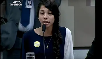 Esta adolescente es la voz del movimiento estudiantil en Brasil
