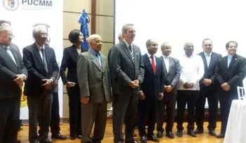 Abinader promete mejorar la calidad de la educación