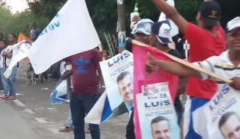 A pesar de prohibición, manifestantes de 2 partidos realizan hoy bandereos en Azua