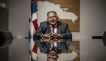 Embajador dominicano en España dice acabar con las bandas juveniles violentas en Madrid uno de sus pilares