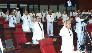 Personalidades y funcionarios van al CN para juramentación de Medina