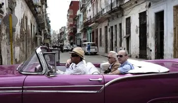Cuba registra récord de 4 millones de turistas extranjeros en 2016