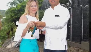 Inauguran moderno orquideario en Monción