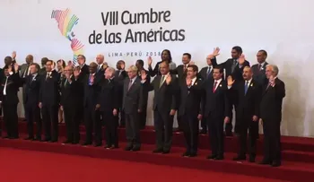 Inicia plenaria VIII Cumbre de Américas con foto de mandatarios 