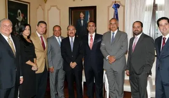 Presidente Medina recibe representación nueva Junta Directiva de Adozona
