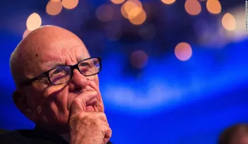 Rupert Murdoch atribuye bajo crecimiento a regulaciones "sin sentido" sobre cambio climático