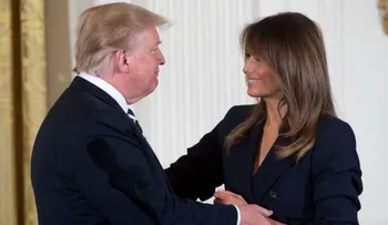 Trump habla sobre la salud de la primera dama: â??Pasó por un momento difícil, pero está bienâ?