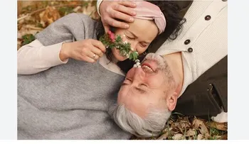 Amar de nuevo no significa olvidar la pareja anterior.