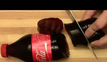 Corta en pedazos una botella de Coca-Cola con el poder de la mente (VIDEO)