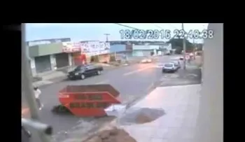 ¿Karma por partida doble?, un ladrón demuestra que es posible