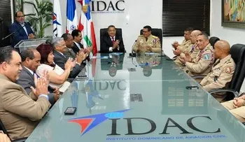 IDAC y el Ejército Dominicano firman acuerdo 