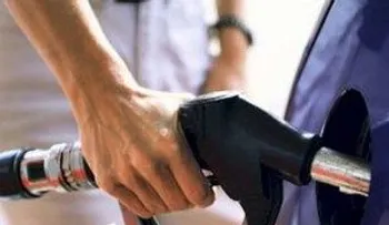 Mantienen inalterable precios gasolinas, gasoil óptimo y gas natural; restantes combustibles con variaciones