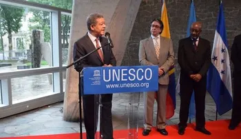 Leonel diserta en la Unesco sobre América Latina