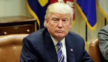 Trump estalla y "le grita a los televisores" por la investigación del despido del director del FBI