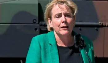 Dimite la ministra de Defensa de Países Bajos por evacuaciones de Afganistán