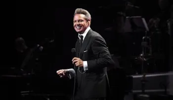 Luis Miguel está muerto y es suplido por un doble; asegura vidente colombiana Deseret Tavares