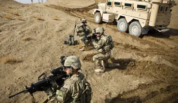 ¿Para qué quiere EE.UU. implementar una operación terrestre en Siria?