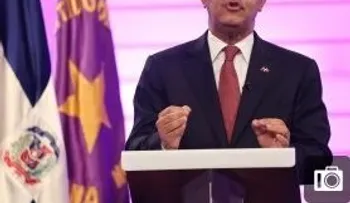 Leonel: dice evita ser destruido leyendo salmo 23; texto de su discurso