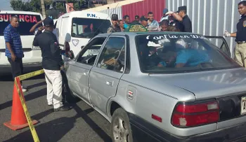 Chofer de carro público muere de infarto en plena avenida 