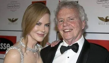 Muere el papá de Nicole Kidman; policía investiga las causas.