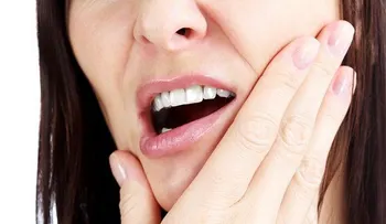 10 signos de advertencia que tu boca dice sobre tu salud