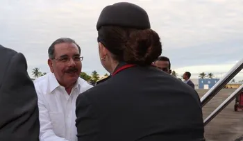 El presidente Medina salió a Belice
