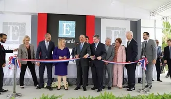 Presidente Medina inaugura planta de manufactura en Haina