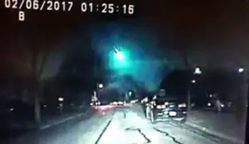 Un meteorito cayó en EEUU, iluminó el cielo de varios estados y causó un fuerte estruendo