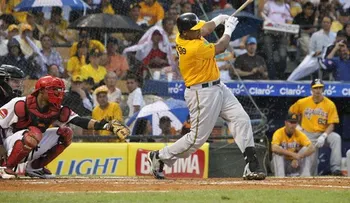 Stanley Javier: "Héctor Luna no está en el mercado"