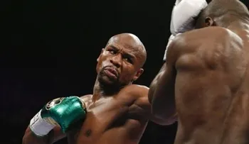 Floyd Mayweather amenaza con regresar al boxeo