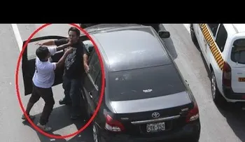 Sorprendentes peleas de conductores agresivos