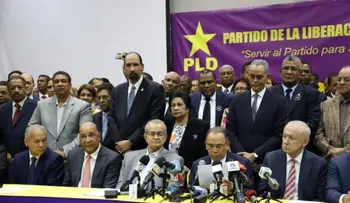 Sector de LF defiende acuerdo 2015 prohíbe a Danilo aspirar "nunca más", y dice es improcedente habilitarlo 