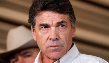 Héctor Guzmán  tilda de maniobra de LF información publicada por diario del país 