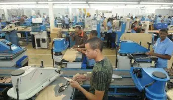 Empresarios estarían presionando para que el Gobierno extienda horario más de 8 horas