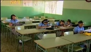 Denuncian algunos centros no podrán impartir docencia este lunes (VIDEO)