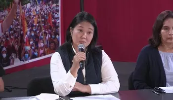 Un centenar de seguidores de Fujimori denuncia un supuesto fraude ante la ONU