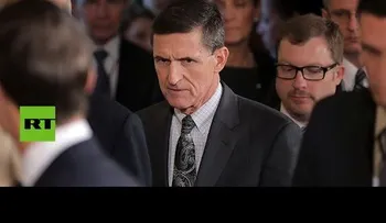 Michael Flynn dimite tras el escándalo mediático que lo vinculó con Rusia