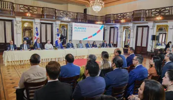 Ministerio de Salud da a conocer el alcance del Plan Nacional de Salud (PLANDES) para impulsar la Atención Primaria  