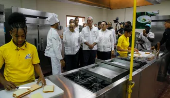 Abinader inaugura Escuela Técnico Profesional Villa Suiza del INFOTEP en Sabana de la Mar