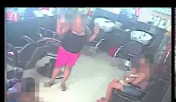 Video de asalto a salón de belleza en Bocha Chica, donde propietaria mató delincuente