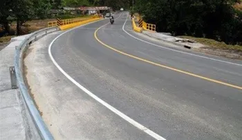 Tres muertos y un herido en choque de un carro con una motocicleta en Constanza  