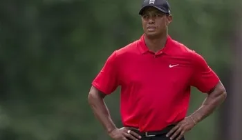 Tiger Woods se somete a segunda cirugía de columna vertebral