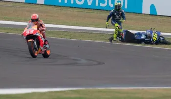 Valentino Rossi critica al â??sucio y peligrosoâ? Marc Márquez tras el caos en el MotoGP de Argentina