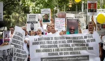 Gobierno de Venezuela libera a ex diputado y otros presos políticos